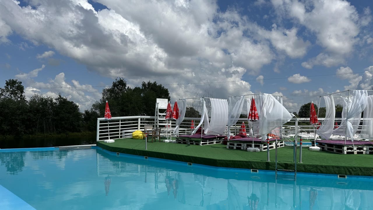 River club крылья