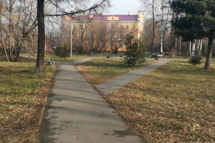 Аллея мужества, воинской и трудовой доблести