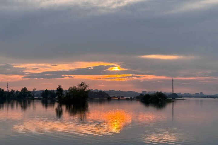 Квадрат, пляж
