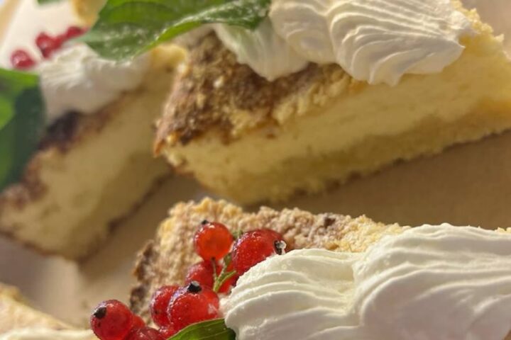 Круассан, пекарня и кофейня