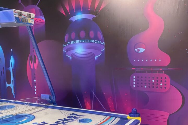 LaserDrom