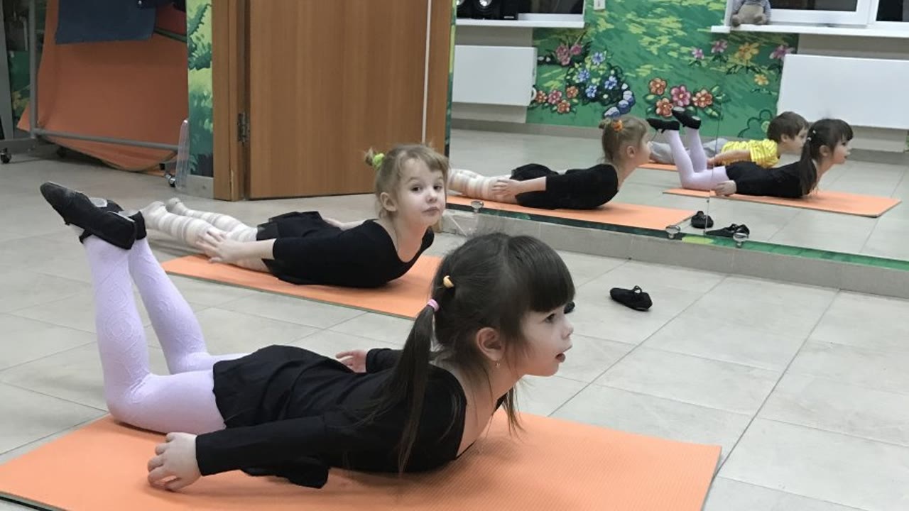 Знания, центр развития для всей семьи